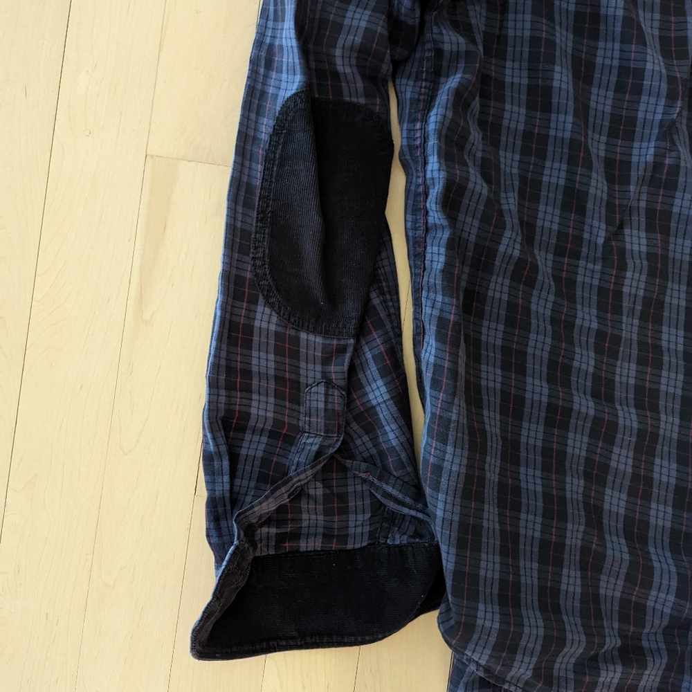 Button Down - image 3